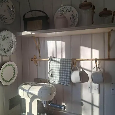 Летний дом Shepherds Hut *